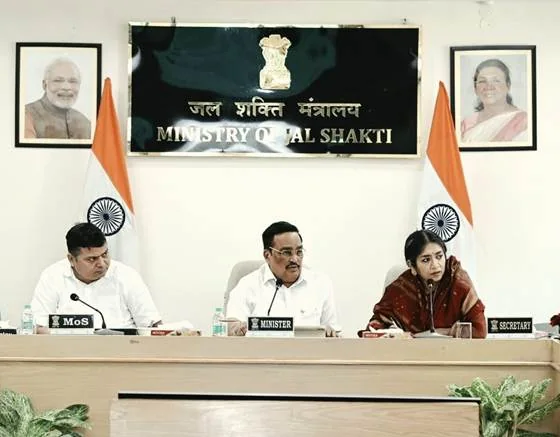 केंद्रीय मंत्री श्री सी. आर. पाटिल ने जल संसाधन, नदी विकास और गंगा संरक्षण विभाग की प्रगति की समीक्षा की